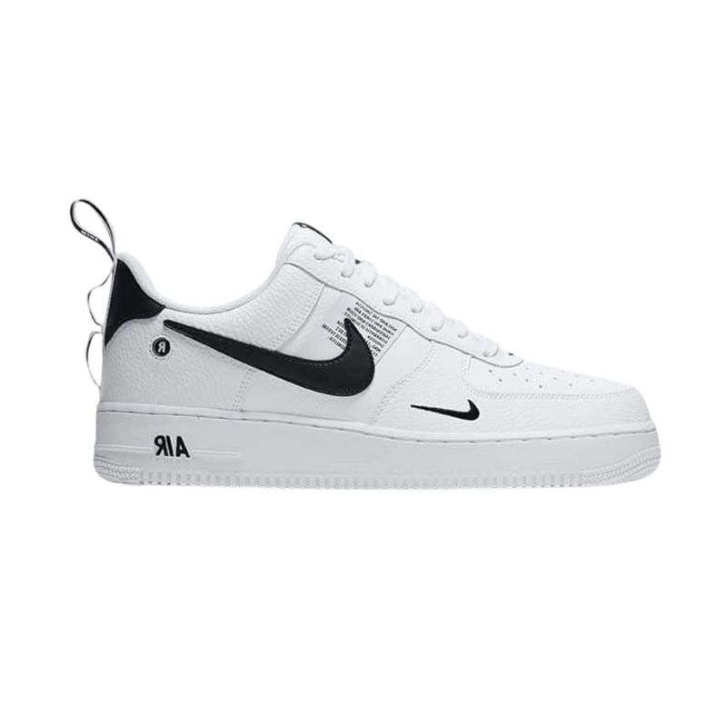 Nike Air Force 1 Utility - Branco e Preto