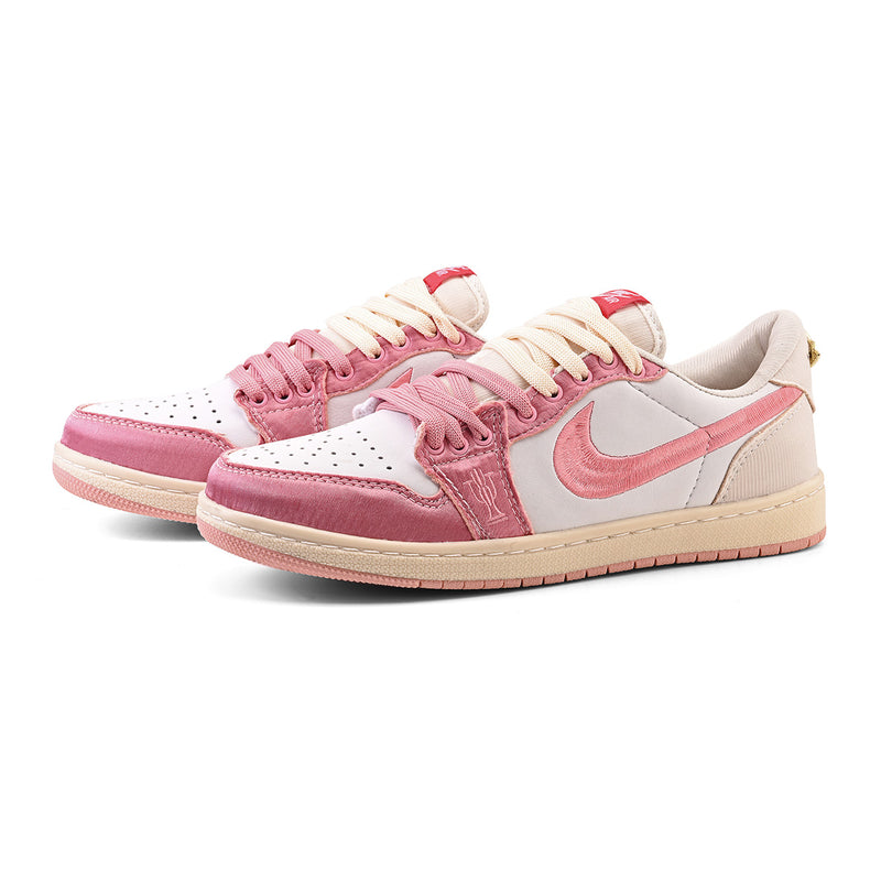 Nike Air Jordan 1 Retro Low OG Trophy Room Away - Branco/Rosa