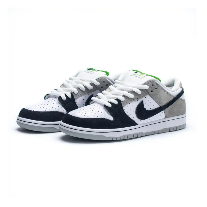 Nike Dunk Chlorophyll - Cinza e Preto