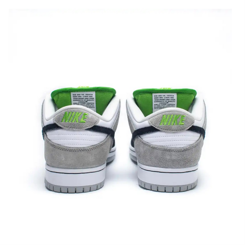 Nike Dunk Chlorophyll - Cinza e Preto