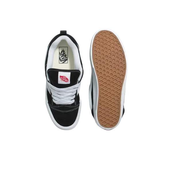 Vans KNU - Preto e Branco