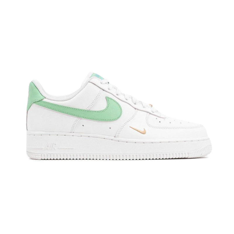 Nike Air Force 1 Essential - Branco e Verde